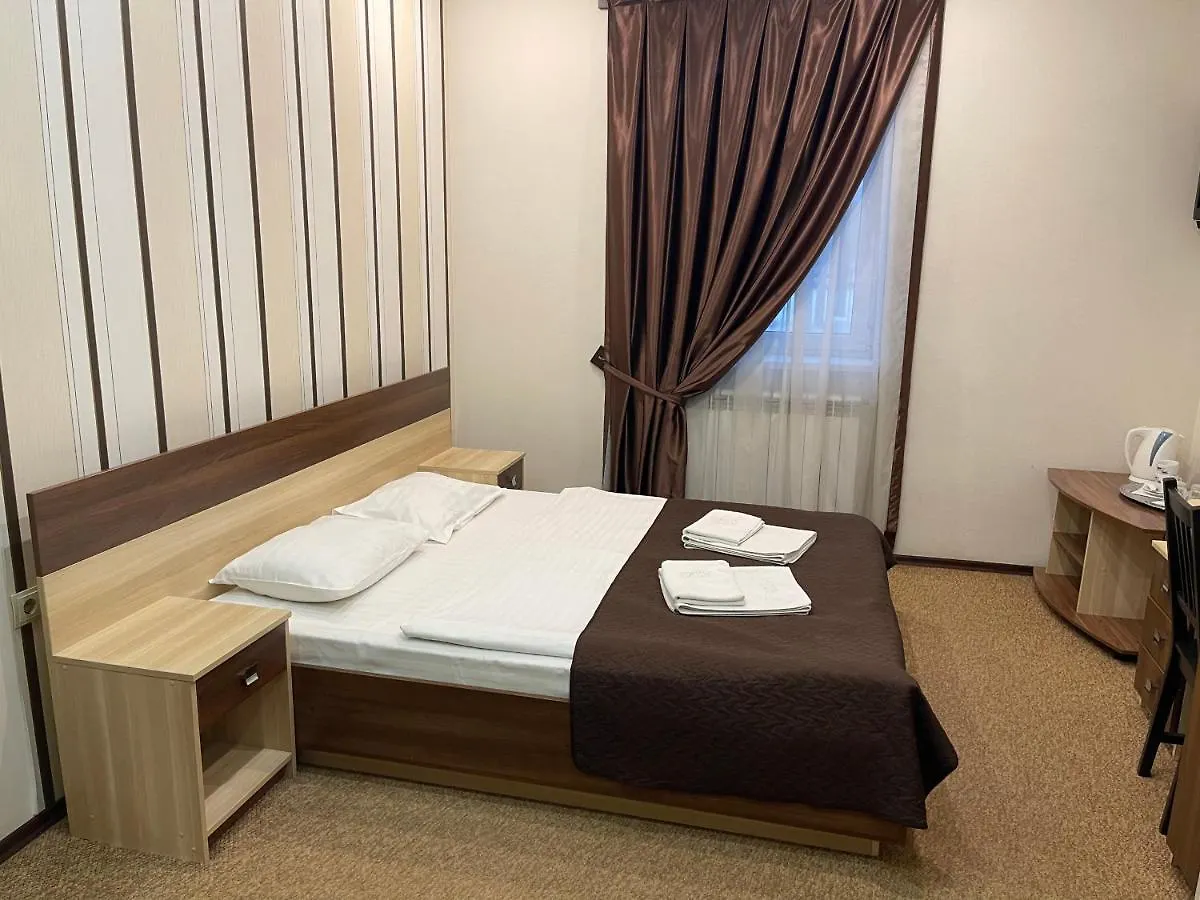 Nyvky Plaza Hotel Kiew 3*,